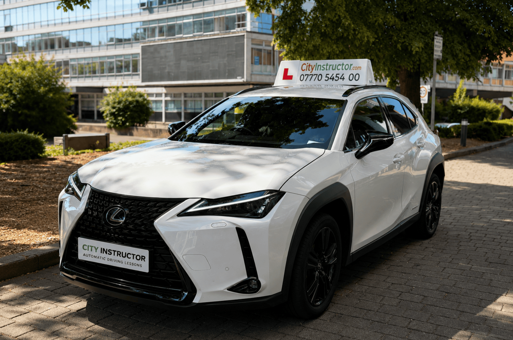 Driving lessons in Watford with City Instructor